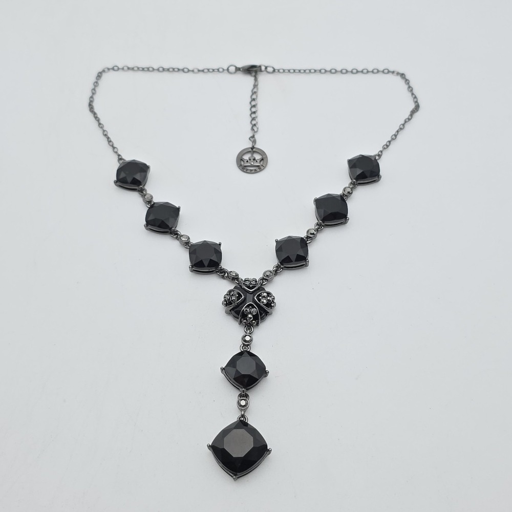 Vtg CROWN TRIFARI Y Necklace Signed Black Faceted Cushion Cut Stones 18" Lovely! - Picture 7 of 13